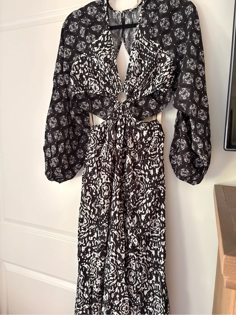 Abercrombie Cutout Dress NWT